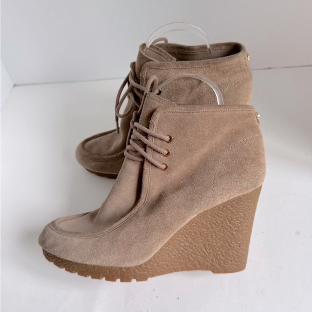Michael Michael Kors Tan Suede Wedge Lace-Up Moc Toe Boots. Size 8.5M - Picture 2 of 12
